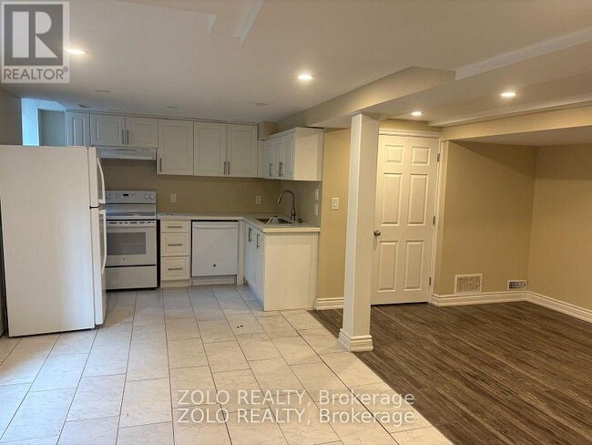 Photo du bâtiment - 50 Dundalk Crescent