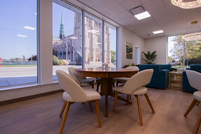 Community Room - Cathedral Arts Apartments