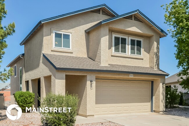 Building Photo - 921 S Val Vista Dr