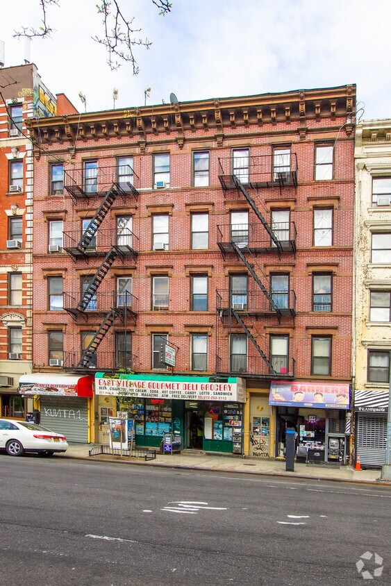 Foto del edificio - 215 Avenue A