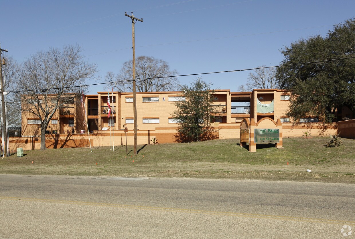 The Edge Apartments San Antonio, TX