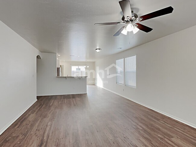 Building Photo - 4251 S Glenmere Way