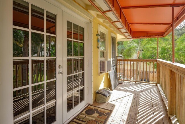 Foto del edificio - 208 S K St