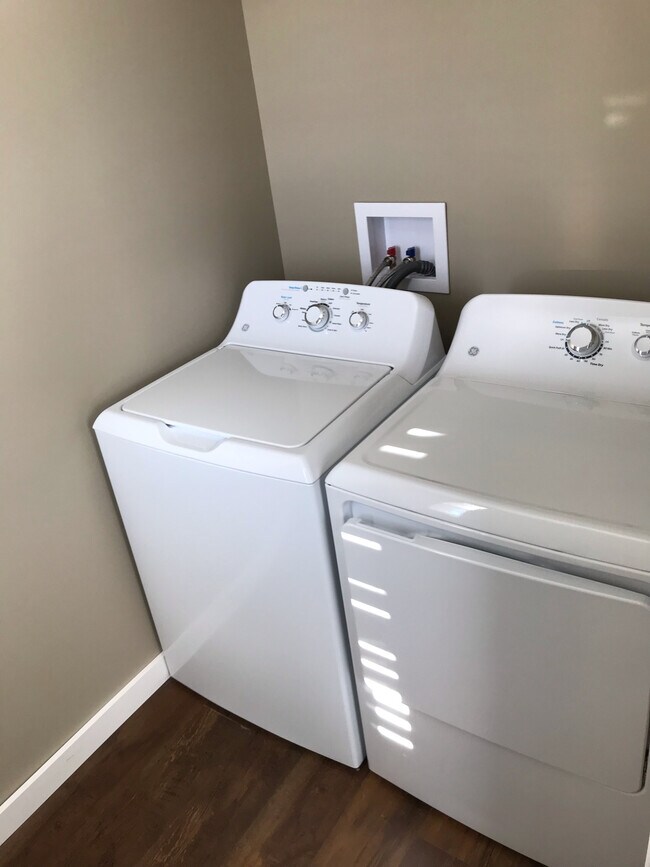 Foto del edificio - 24 Sugar Maple Ln