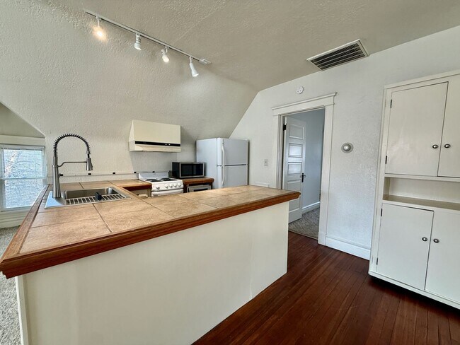 Foto del edificio - 3415 Locust St