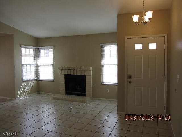 Building Photo - 701 Inglenook Dr