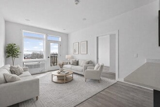 Building Photo - 43-45-45 W 32nd St