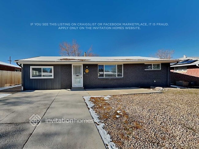 Building Photo - 1415 S Depew St