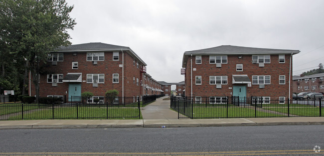 Foto del edificio - Surrey Carlton