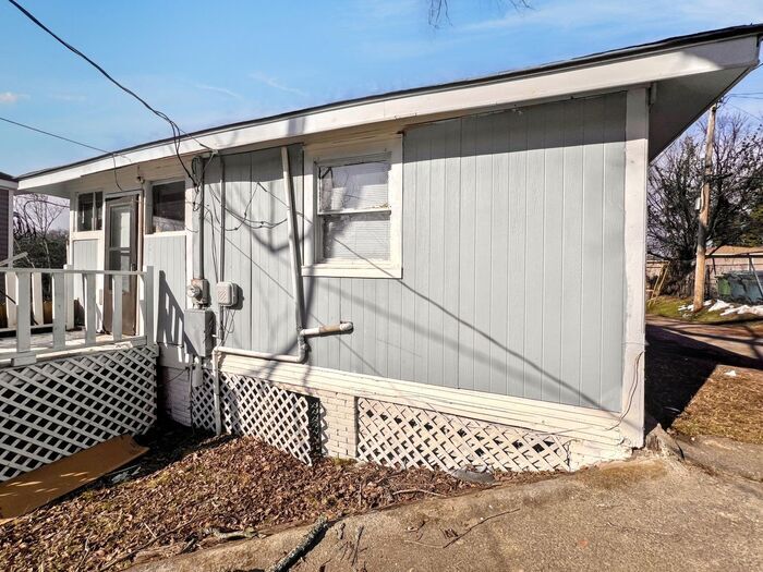 Primary Photo - 3015 W 15th St