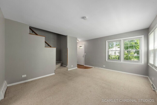 Building Photo - 847 N Brainard St