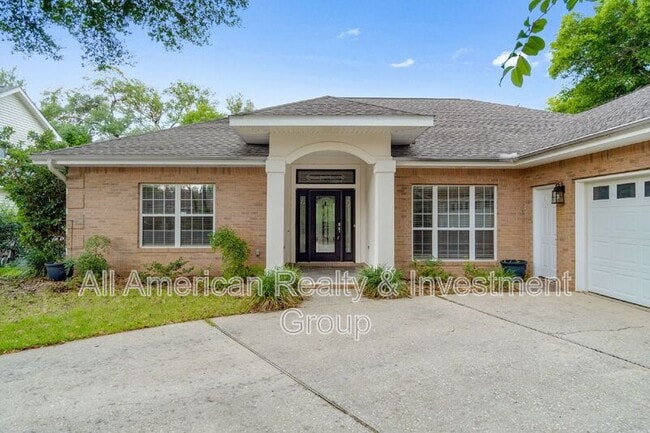 Building Photo - 4301 Hidden Lakes Dr