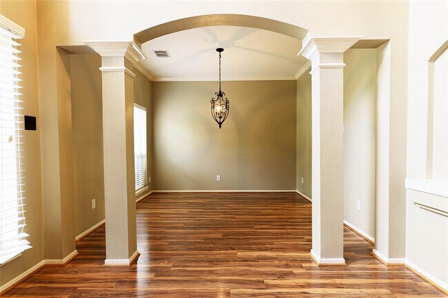 Foto del edificio - 14407 Eastern Redbud Ln