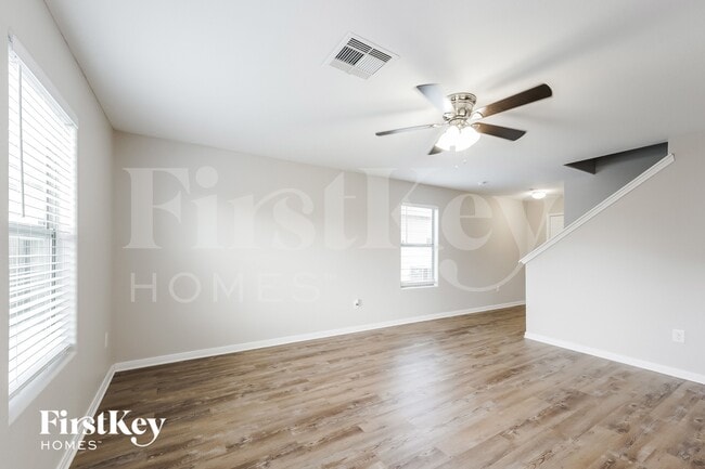 Building Photo - 9923 Sanders Rose Lane