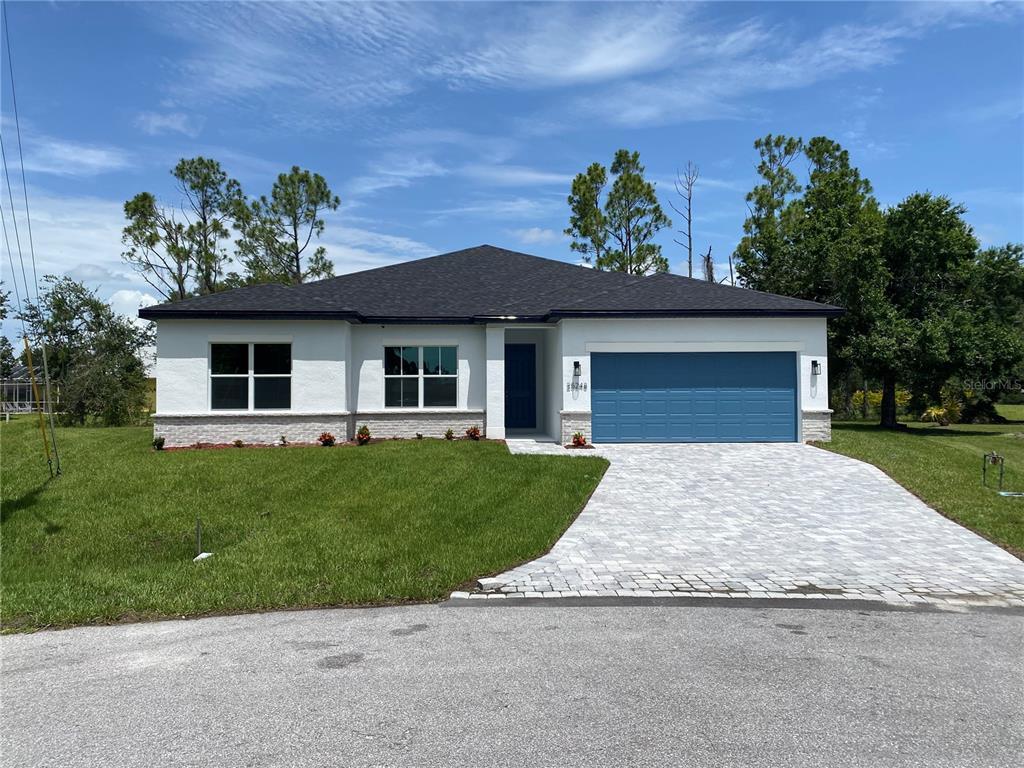 Foto principal - 25248 Punta Madryn Ave