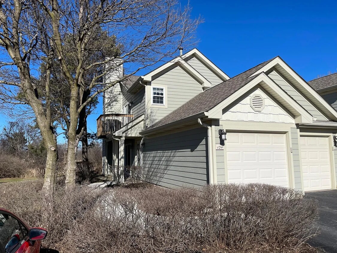 Foto principal - 134 W Hamilton Dr
