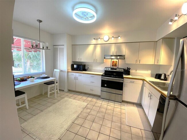 Building Photo - 6101 34th St W