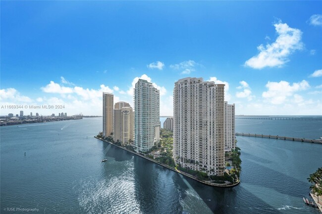 Foto del edificio - 300 Biscayne Blvd Way