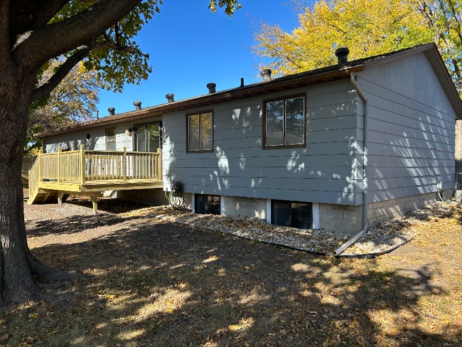 Foto del edificio - 1809 W 37th St