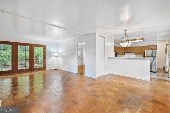 Foto del edificio - 7415 Annanwood Ct