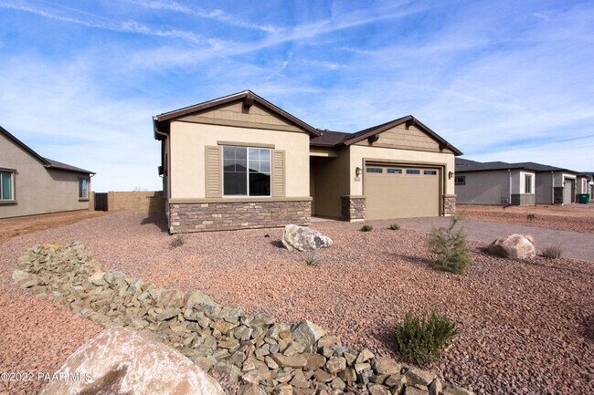 Foto del edificio - 7771 Bella Vista Ln