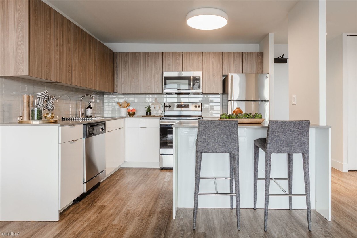 Foto principal - 1 br, 1 bath Condo - 1761 N Wells St 201