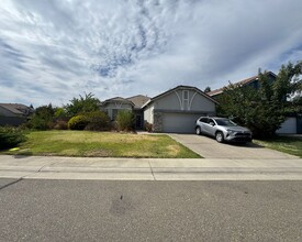 Building Photo - 9642 McKenna Dr