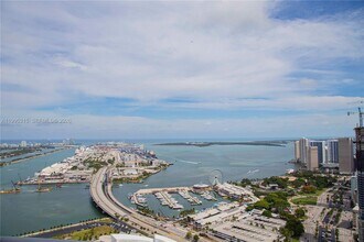Building Photo - 888 Biscayne Blvd
