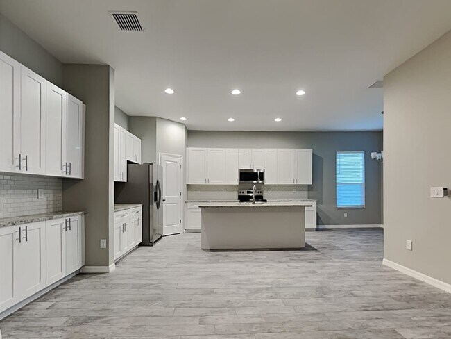 Building Photo - 257 Majestic Sundown Ct