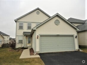 Building Photo - 1217 Violet Ln
