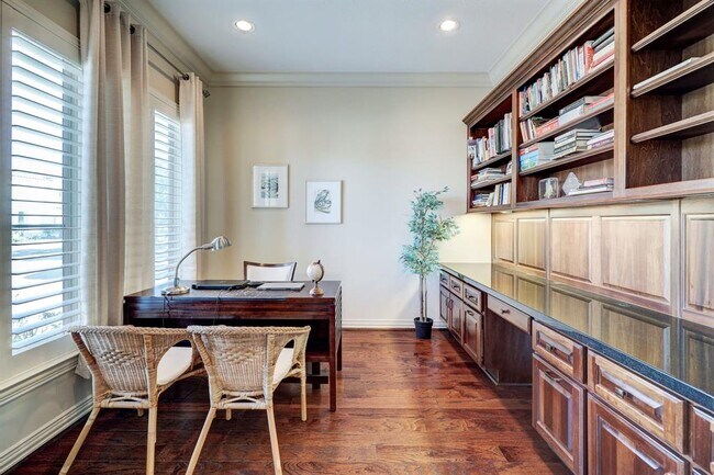 Foto del edificio - 14207 Bay Cliff Ct