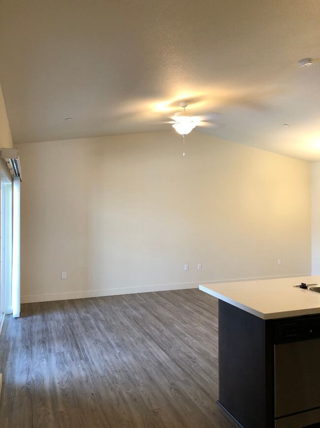 Interior Photo - Luxe Ripon Apartments
