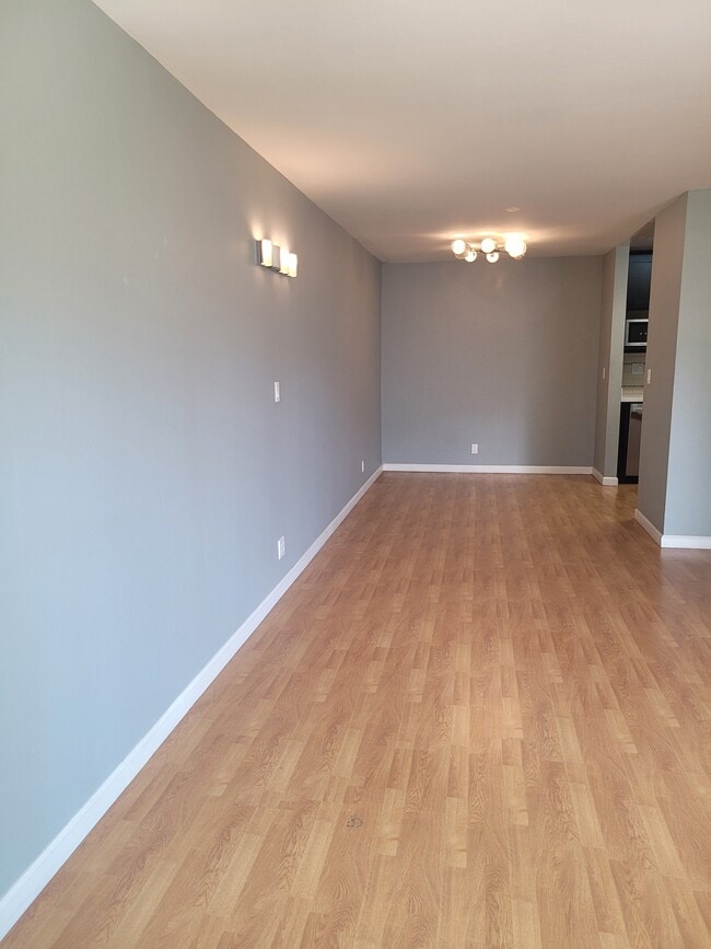 Photo - 1551 Southgate Ave Apartment