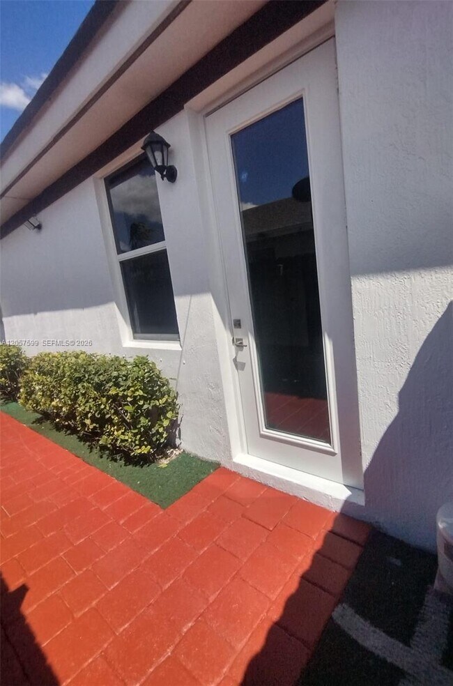 Foto del edificio - 27701 SW 134th Ct