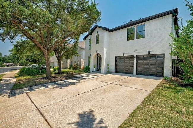 Building Photo - 8606 Glen Canyon Dr
