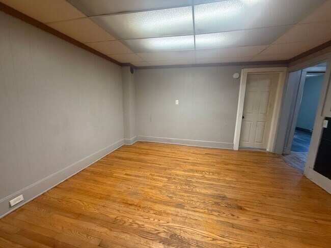 Foto del edificio - 423 N 1st Ave