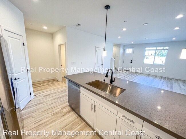 Foto del edificio - 3 br, 2 bath House - 1033 Tiburon Way