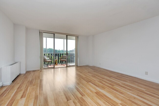Foto del edificio - 530 Valley Rd