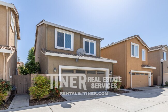 Foto del edificio - Beautiful North Natomas Home