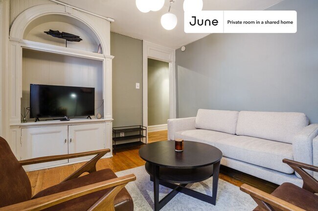 Foto del edificio - Room in Shared 4 bed/1 bath home in Chelsea