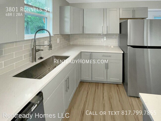 Foto del edificio - 4 br, 2 bath House - 3801 Runnels St