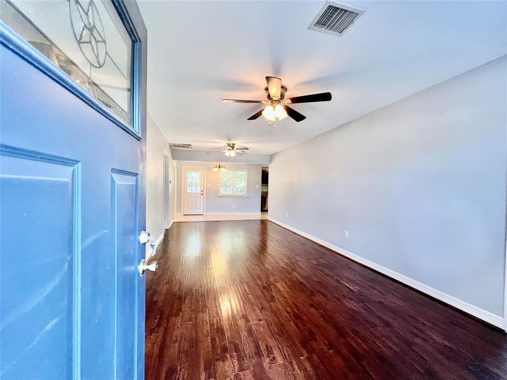 Foto principal - 4114 Beggs St