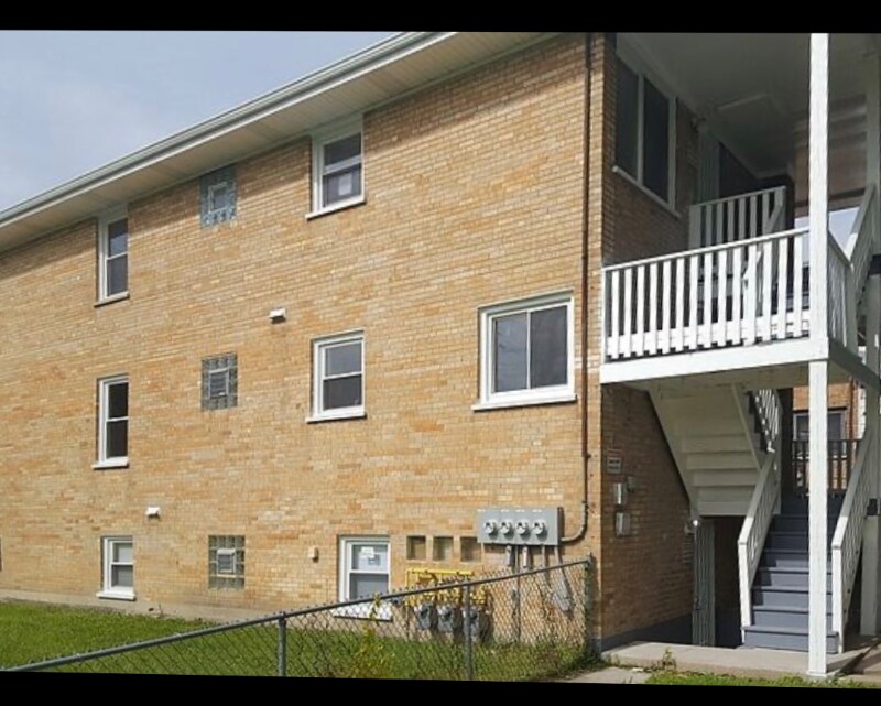 Foto principal - 1021 S 16th Ave