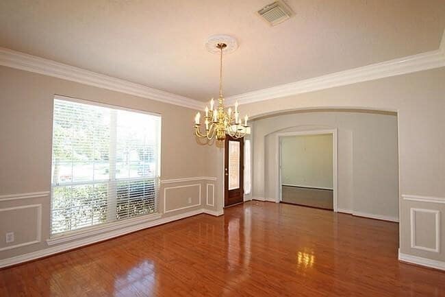 Building Photo - 3018 Ravensport Dr
