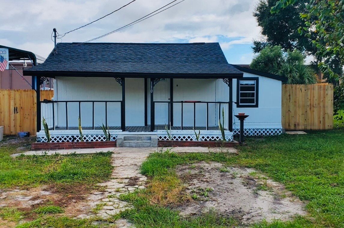 Primary Photo - 110 Old Daytona Rd