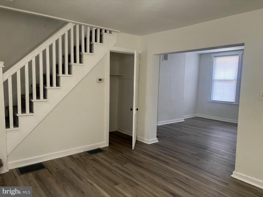Foto principal - 120 Mt Holly Ave