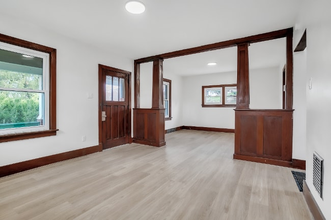 Photo - 4214 Northern Pike House