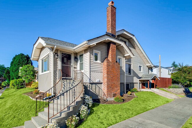 Foto del edificio - Stadium Home N Tacoma