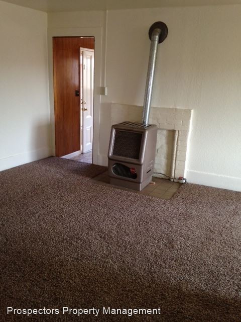 Foto del edificio - 2 br, 1 bath House - 9615 Malech Rd