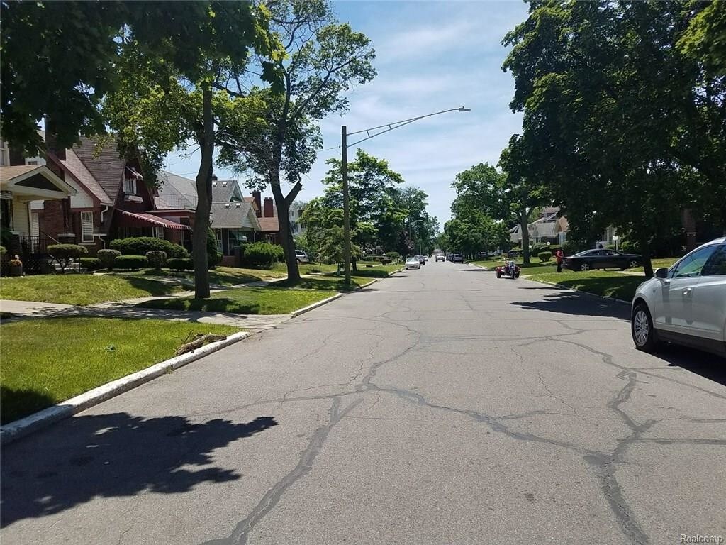 Building Photo - 12773 Birwood St